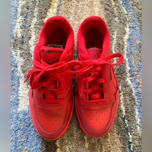 Reebok Red Size 5 Women’s 3.5 Youth